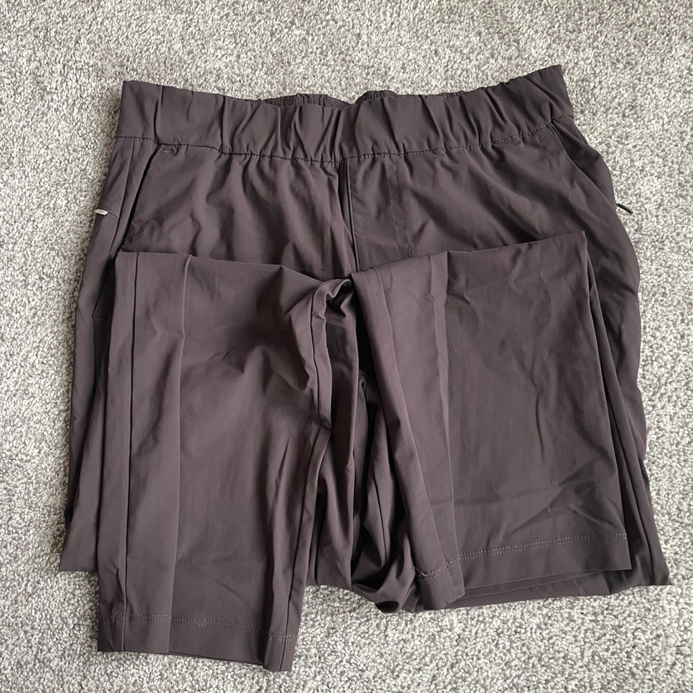 Vuori’s Miles Ankle Pant